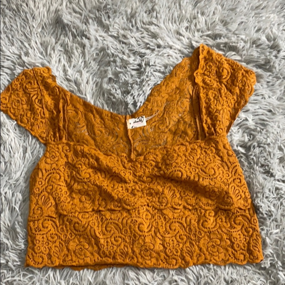 Mustard yellow crop